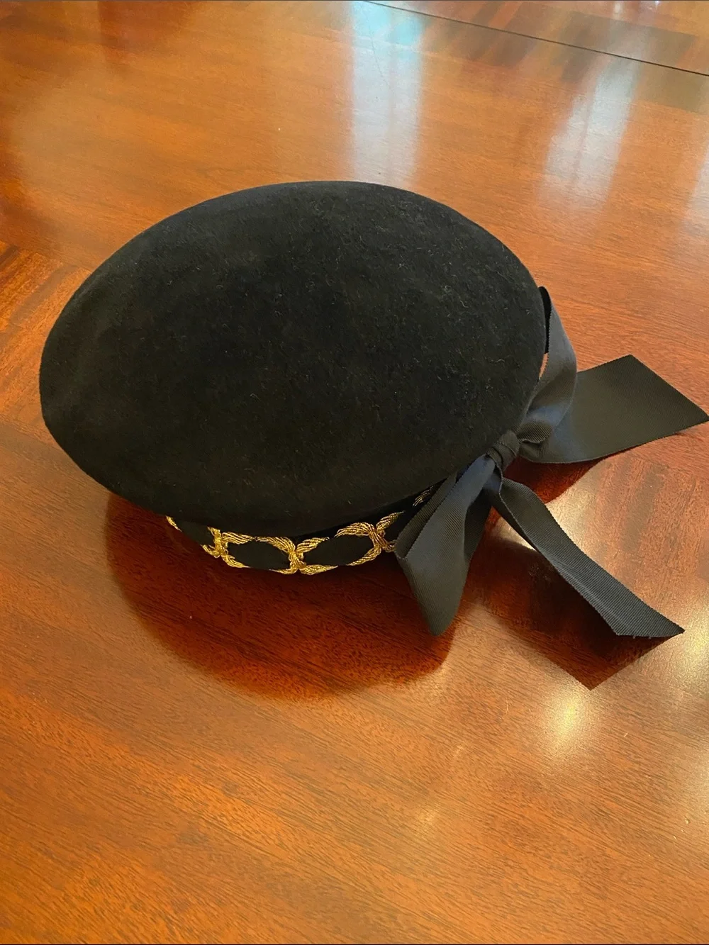 1980’s Eric Javits Mohair Velvet Beret Hat with Gold Cord and Ribbon Bow - Picture 8 of 16